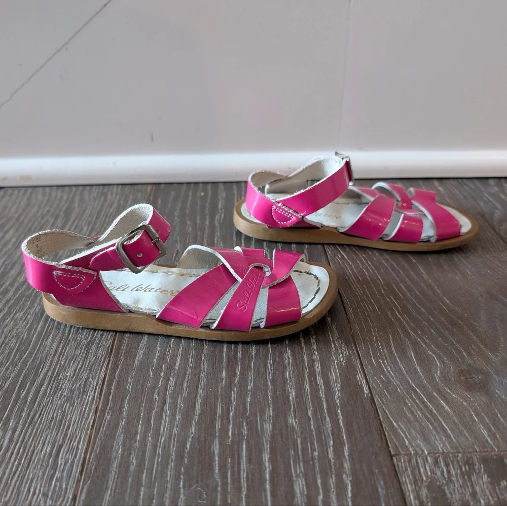 Saltwater Pink Original Strappy Sandals Size 8